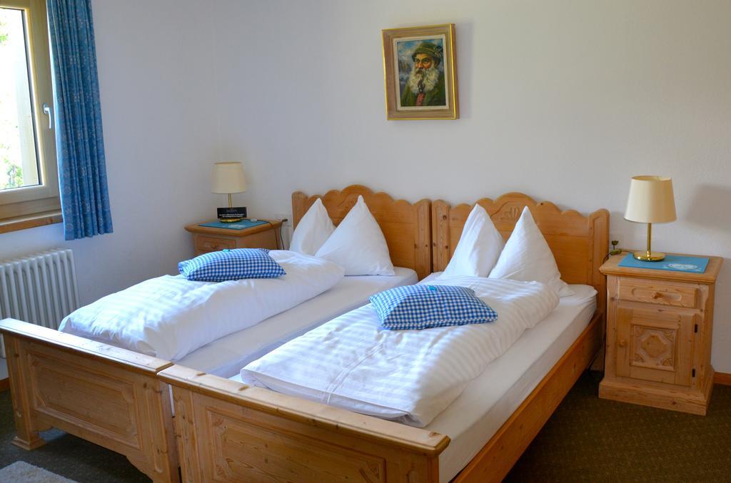 Hotel Roseg-Gletscher بونتريسنا المظهر الخارجي الصورة