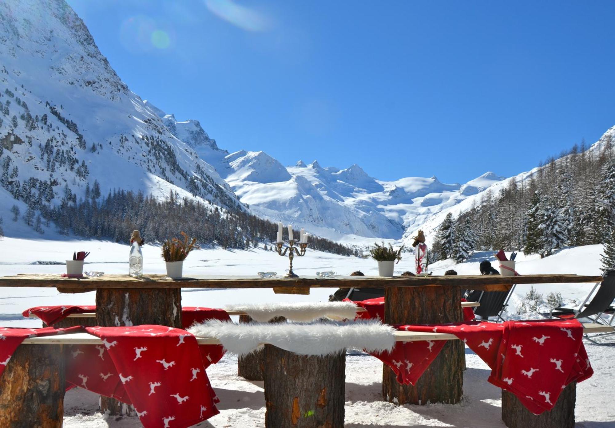 Hotel Roseg-Gletscher بونتريسنا المظهر الخارجي الصورة