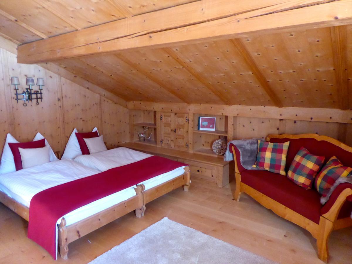 Hotel Roseg-Gletscher بونتريسنا المظهر الخارجي الصورة